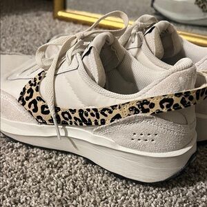 Nike Cream and Leopard Print Women's Sneakers